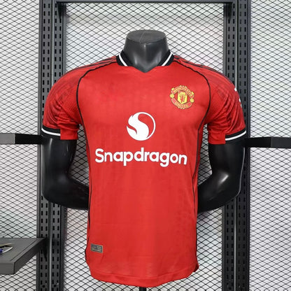 Manchester United Player Shirt 25/26
