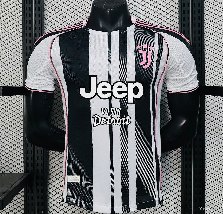 Juventus Player Shirt 25/26